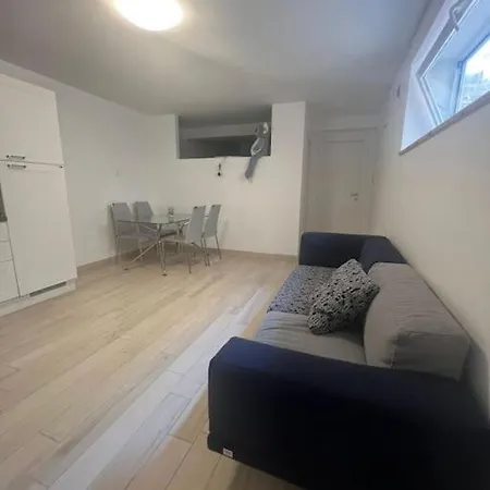 Solymar Apartamento *