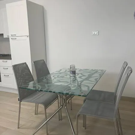 Solymar Apartamento Fondi